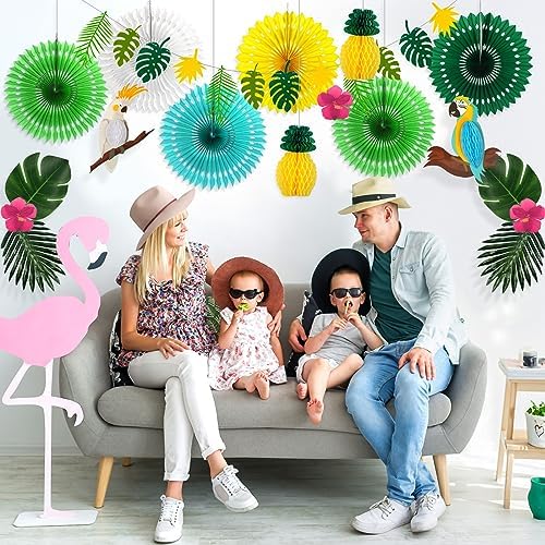Tropical Birds Toucan Parrot Party Decorations Set Green