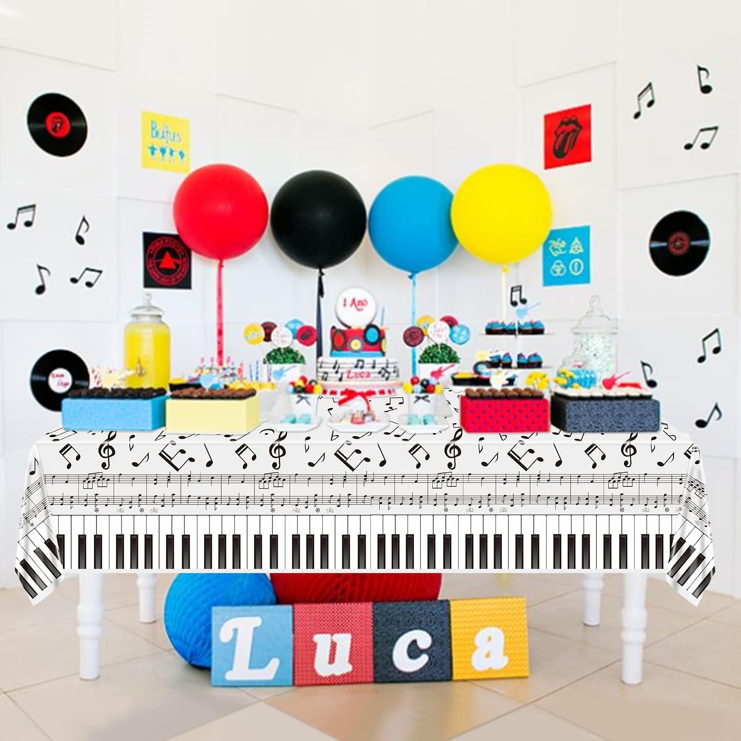 4 Pack Musical Notes Tablecloths - Black and White Party Decorations