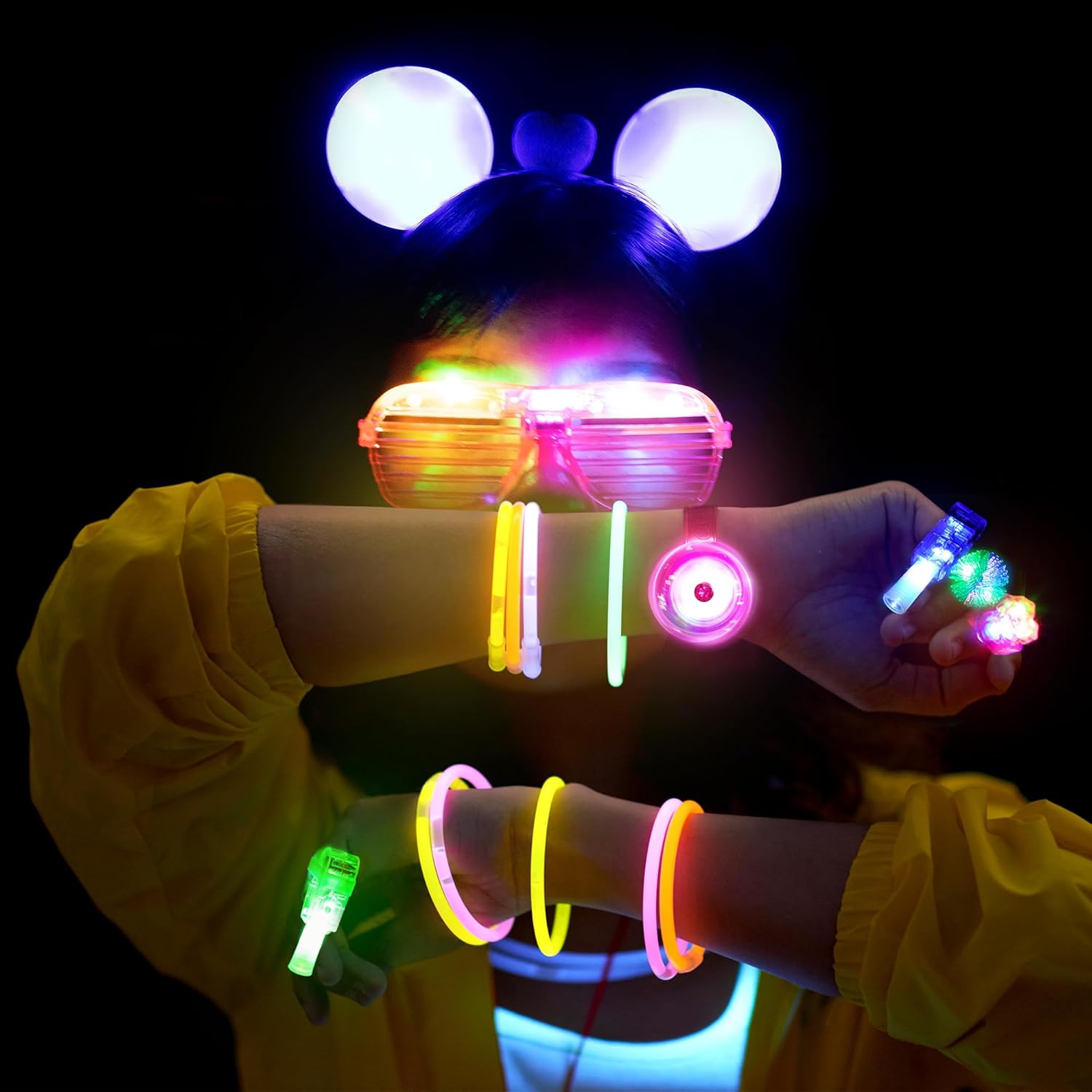 Mocoosy 103PCS Glow in the Dark Party Supplies
