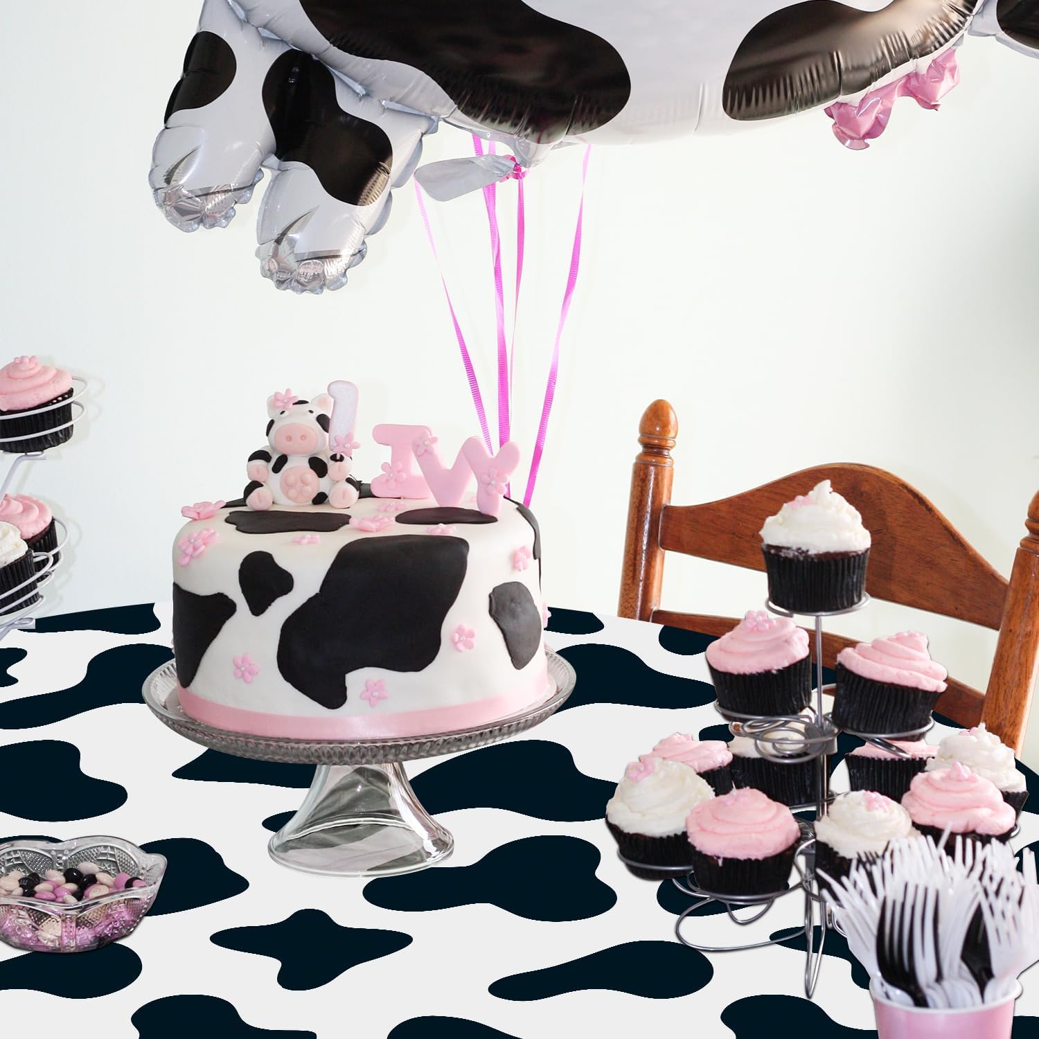 9 Pcs Cow Print Tablecovers for Farm Animal Party