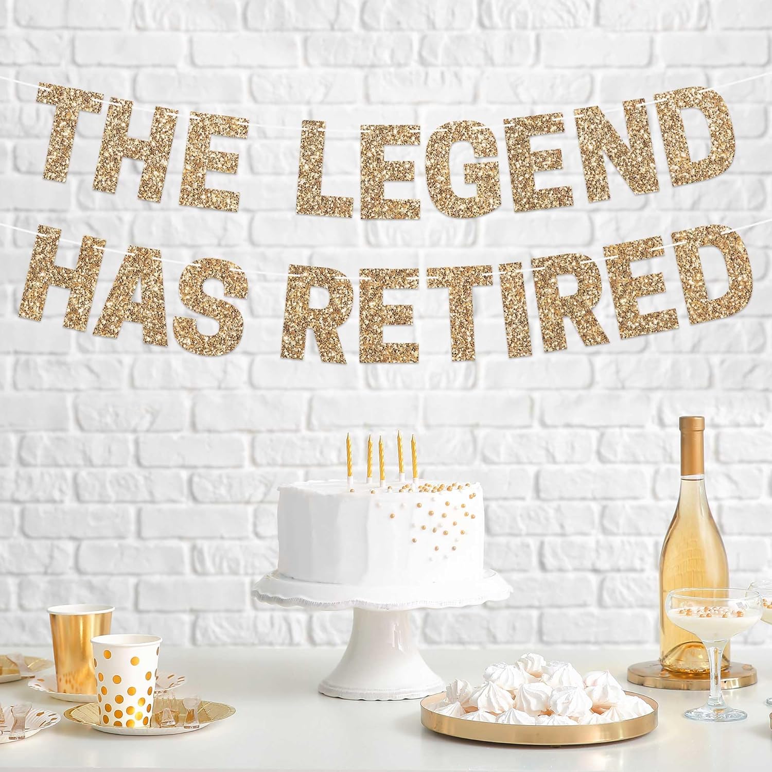 Perfect Occasion Pre-Strung Gold Glitter Happy Retirement Banner