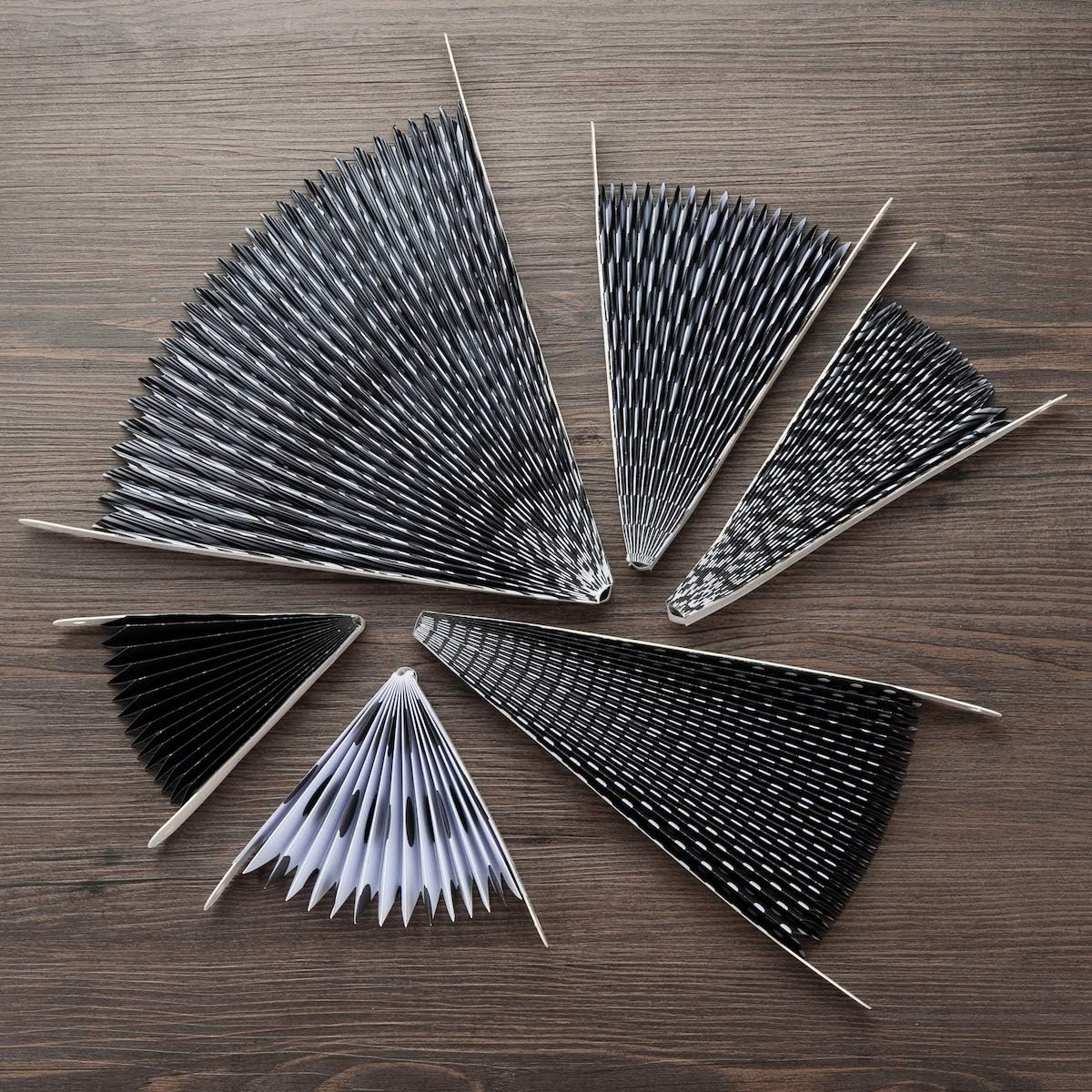 ONUPGO Black Paper Fan Party Decor Set 12PCS