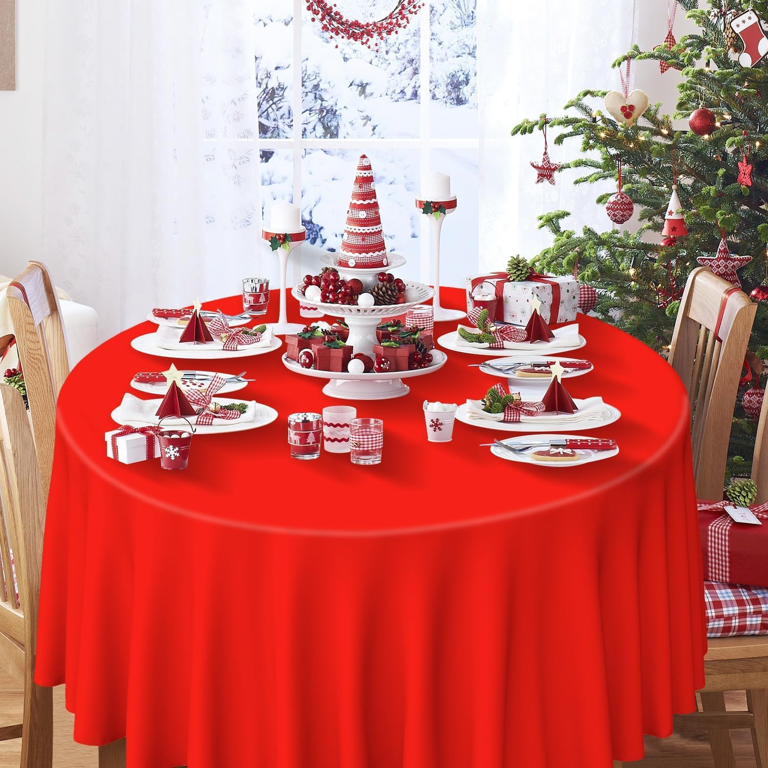 Christmas Round Plastic Tablecloth 84In 6 Pack